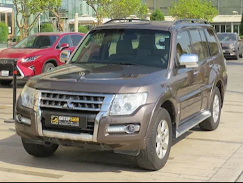  Mitsubishi  Pajero  2015  Automatic  105,000 Km  6 Cylinder  Four Wheel Drive (4WD)  SUV  Bronze  With Warranty