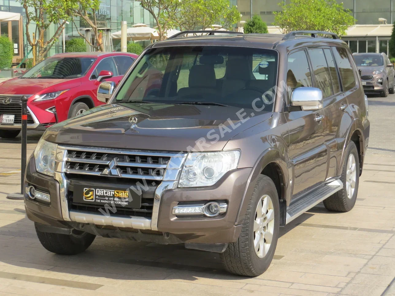  Mitsubishi  Pajero  2015  Automatic  105,000 Km  6 Cylinder  Four Wheel Drive (4WD)  SUV  Bronze  With Warranty