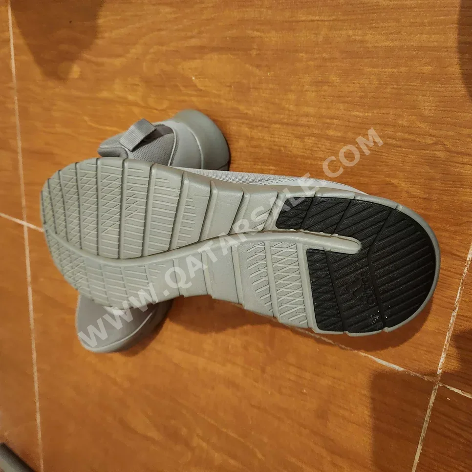 Shoes Adidas  Rubber  Grey Size 44  India  Men