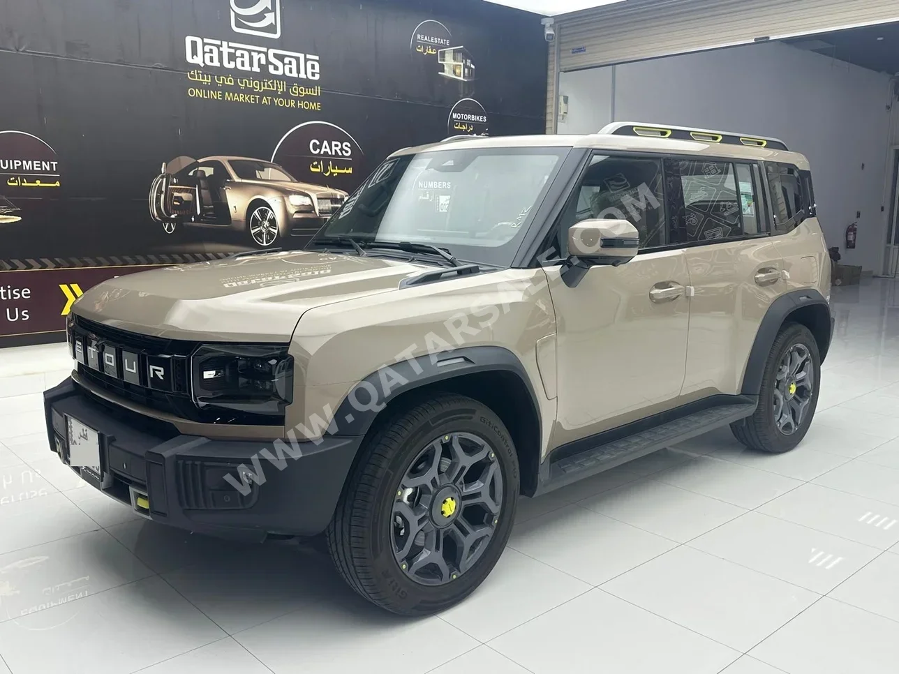 Jetour  T2  Luxury  2025  Automatic  600 Km  4 Cylinder  Four Wheel Drive (4WD)  SUV  Beige  With Warranty