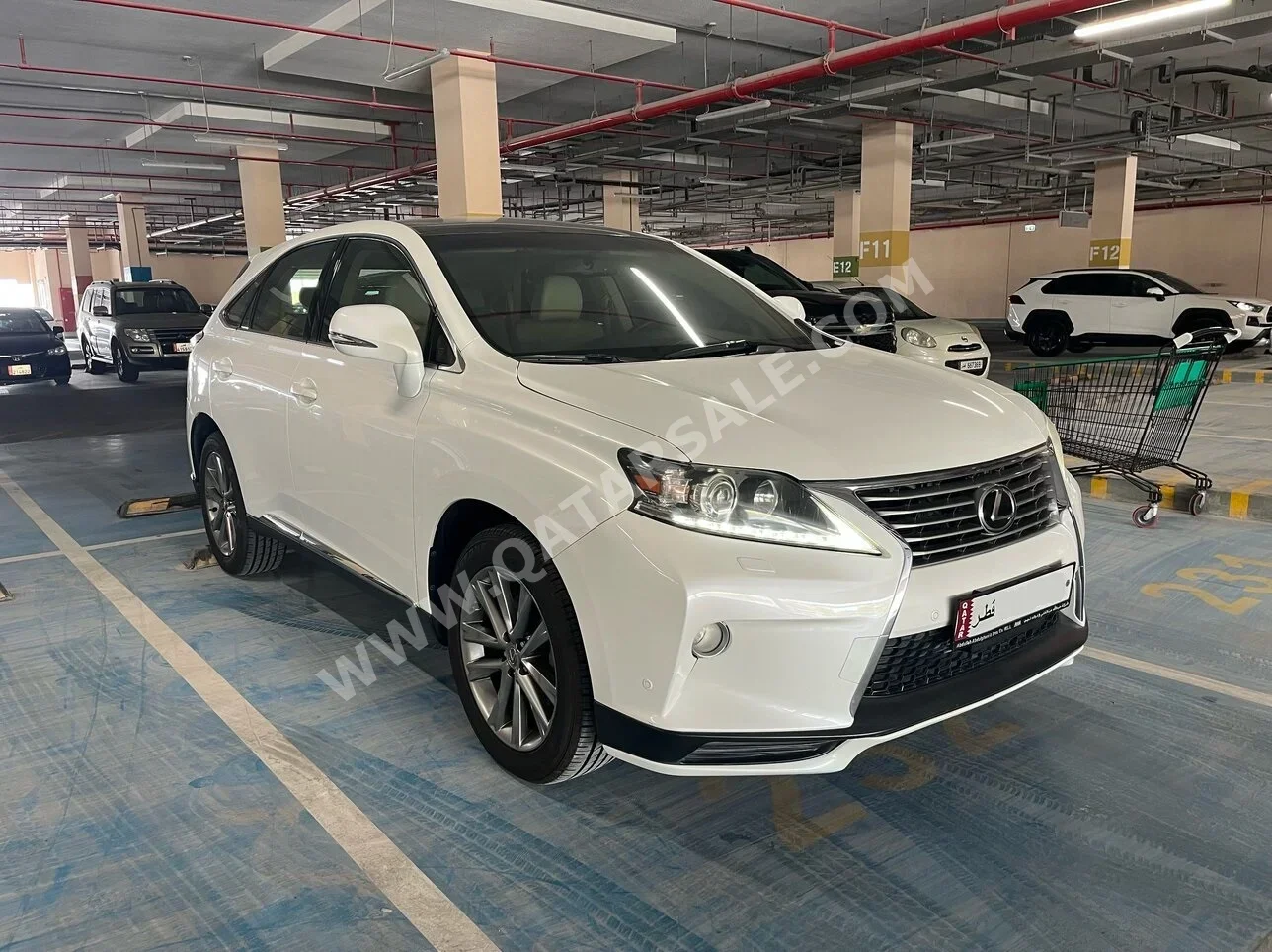 Lexus  RX  350  2013  Automatic  71,000 Km  6 Cylinder  Four Wheel Drive (4WD)  SUV  White