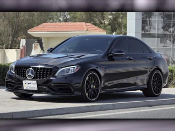 مرسيدس - بنز  سي - كلاس  63 AMG  2019  اوتوماتيك  79,000 كم  8 سلندر  دفع خلفي  سيدان  أسود