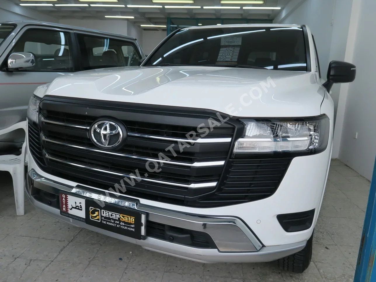 Toyota  Land Cruiser  GX  2023  Automatic  79,000 Km  6 Cylinder  Four Wheel Drive (4WD)  SUV  White  With Warranty