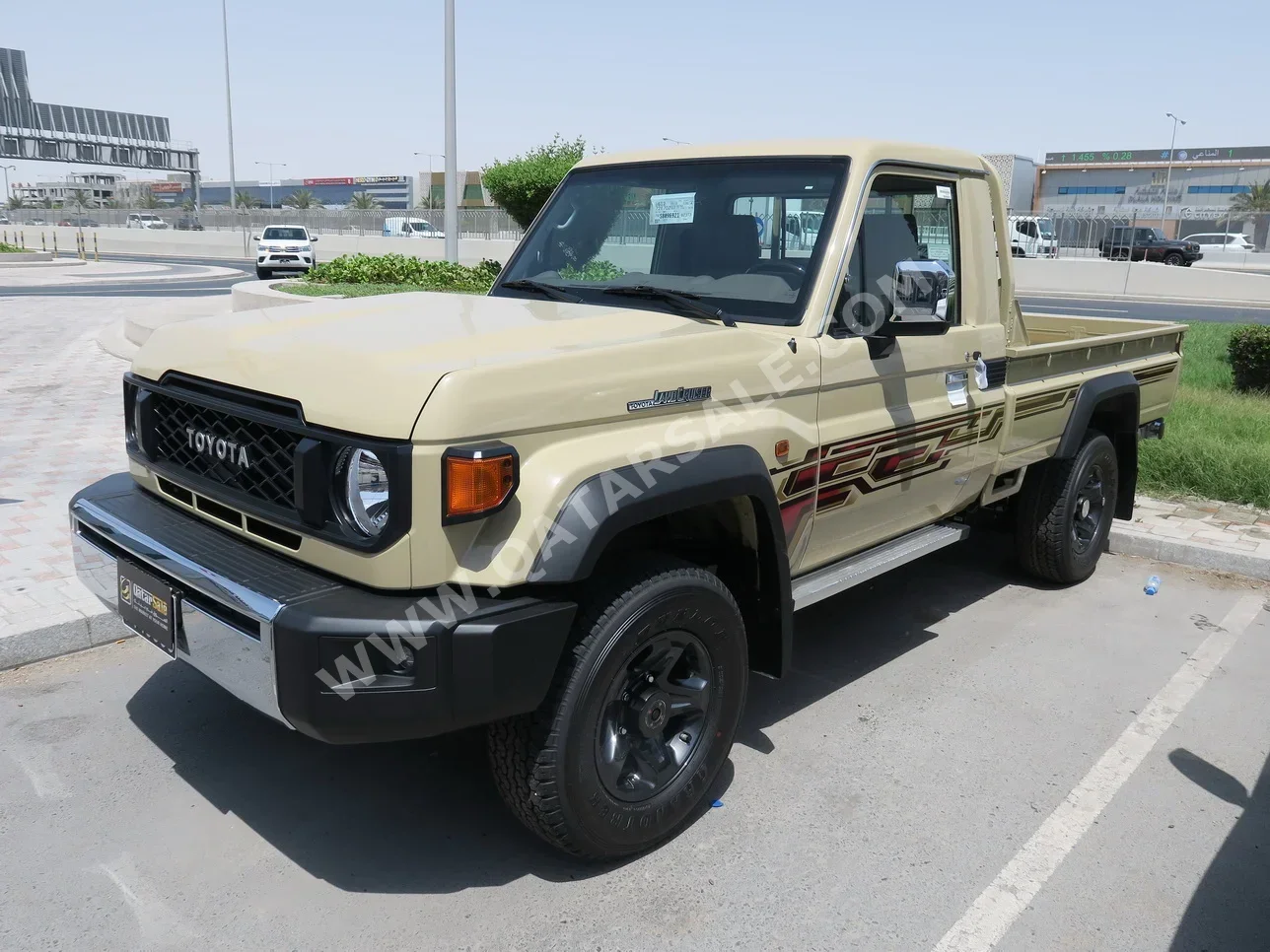 Toyota  Land Cruiser  LX  2025  Manual  0 Km  6 Cylinder  Four Wheel Drive (4WD)  Pick Up  Beige  With Warranty