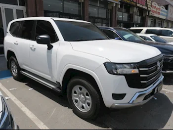 Toyota  Land Cruiser  GX  2022  Automatic  88,000 Km  6 Cylinder  Four Wheel Drive (4WD)  SUV  White