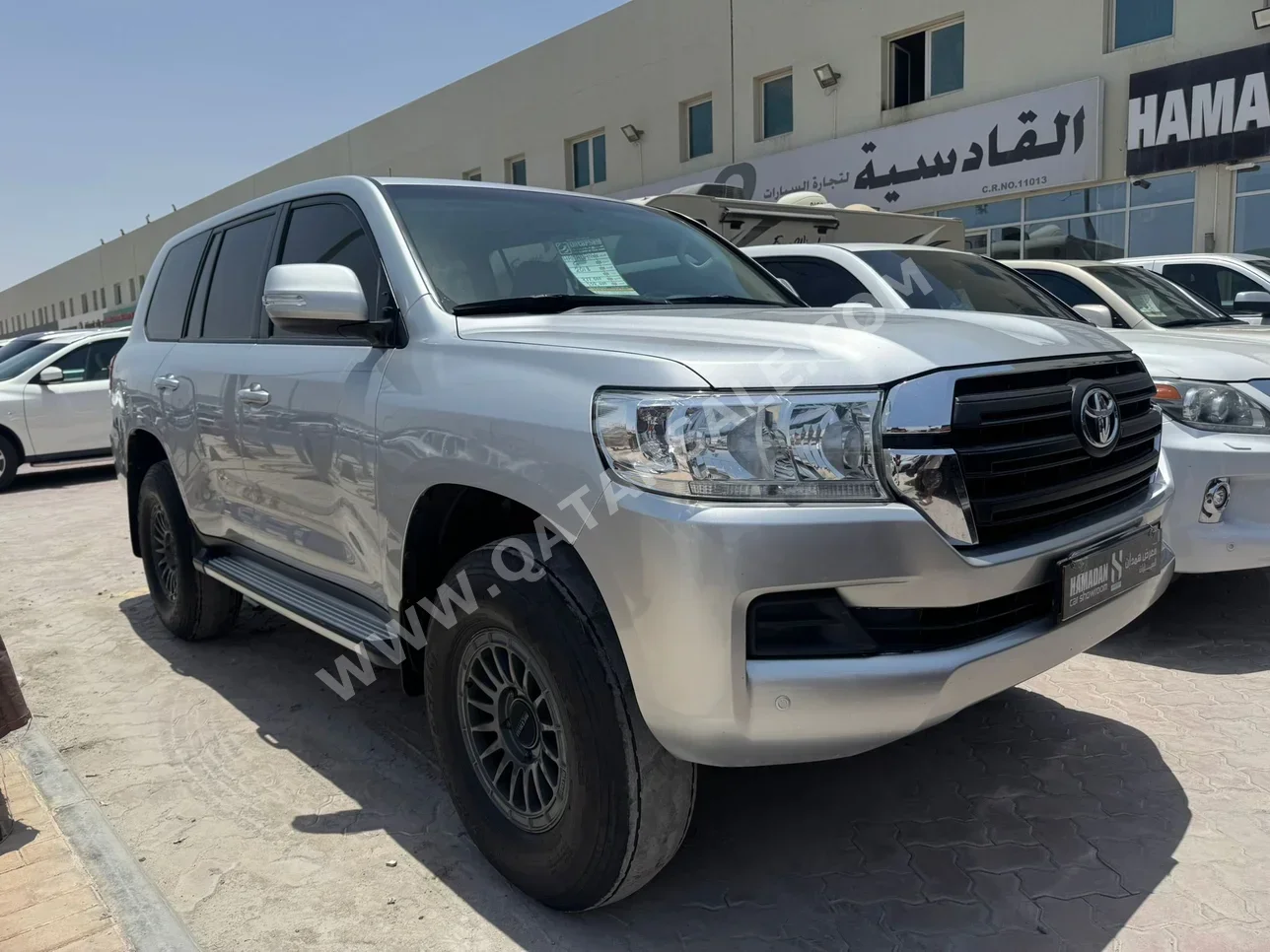 Toyota  Land Cruiser  G  2018  Automatic  277,000 Km  6 Cylinder  Four Wheel Drive (4WD)  SUV  Silver