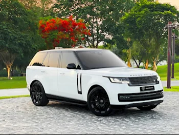 Land Rover  Range Rover  Vogue HSE  2023  Automatic  38,500 Km  6 Cylinder  Four Wheel Drive (4WD)  SUV  White  With Warranty