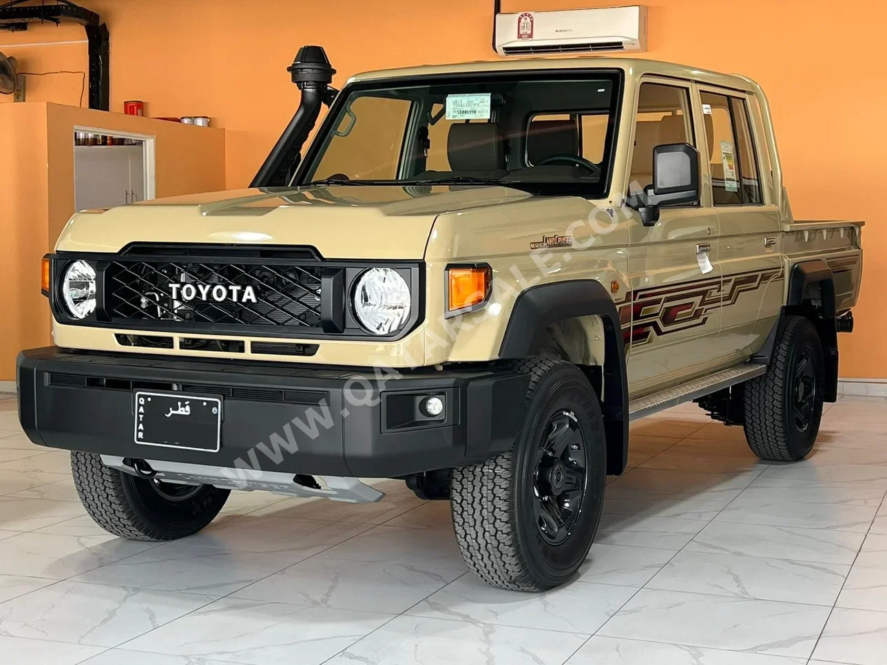 Toyota  Land Cruiser  LX  2025  Automatic  0 Km  6 Cylinder  Four Wheel Drive (4WD)  Pick Up  Beige  With Warranty