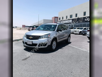Chevrolet  Traverse  LS  2015  Automatic  107,000 Km  6 Cylinder  Four Wheel Drive (4WD)  SUV  Silver