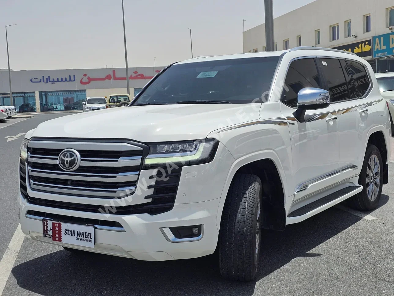 Toyota  Land Cruiser  VXR Twin Turbo  2024  Automatic  79,000 Km  6 Cylinder  Four Wheel Drive (4WD)  SUV  White  With Warranty