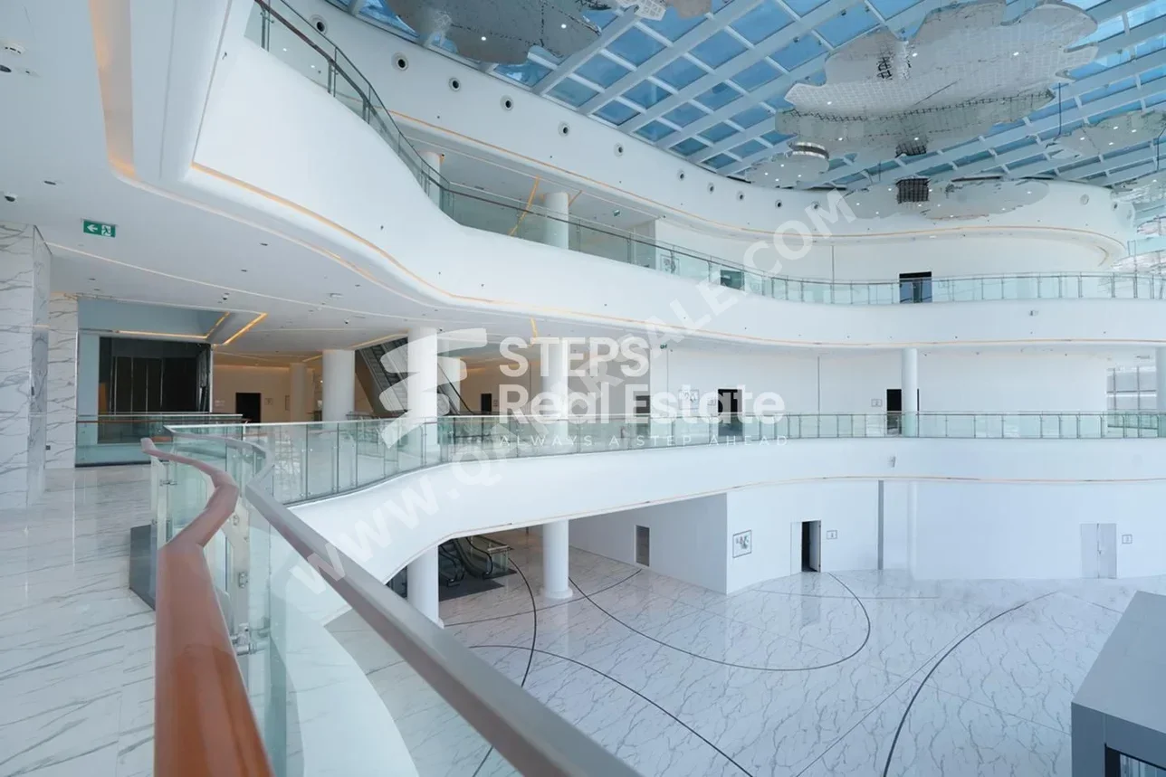Commercial Shops - Not Furnished  - Lusail  - Marina District