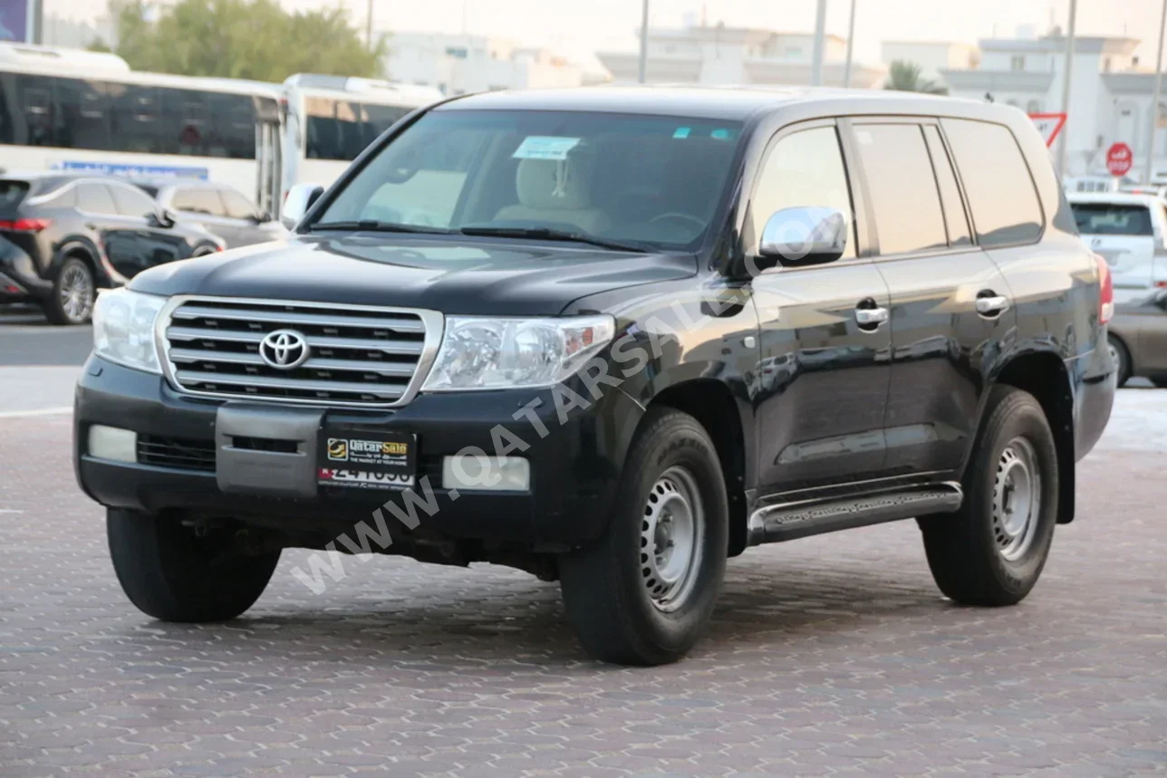 Toyota  Land Cruiser  VXR  2009  Automatic  380,000 Km  8 Cylinder  Four Wheel Drive (4WD)  SUV  Black