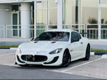 Maserati  GranTurismo  2014  Automatic  76,000 Km  8 Cylinder  Rear Wheel Drive (RWD)  Coupe / Sport  White