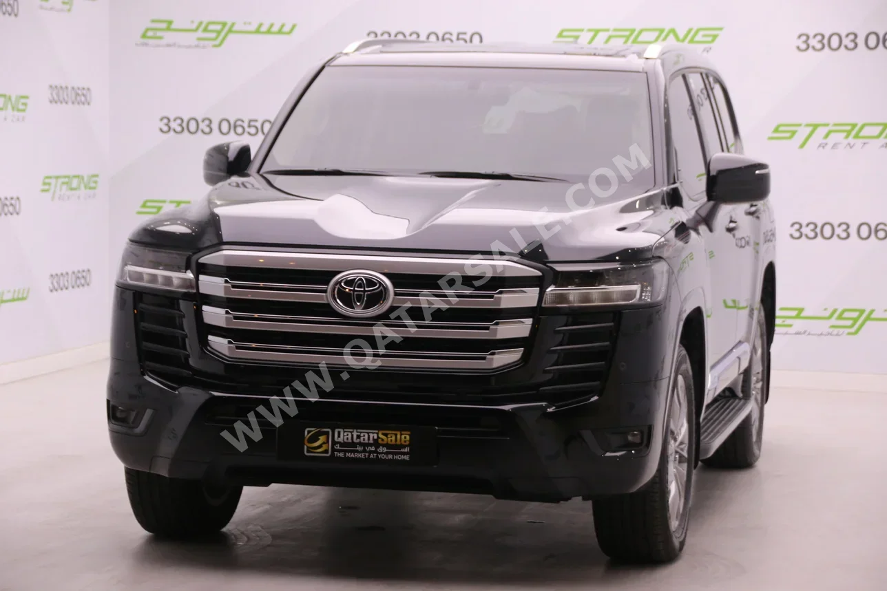 Toyota  Land Cruiser  GXR Twin Turbo  2024  Automatic  11,000 Km  6 Cylinder  Four Wheel Drive (4WD)  SUV  Black  With Warranty