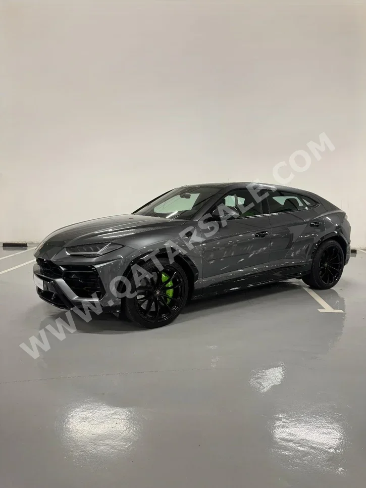 Lamborghini  Urus  2019  Automatic  106,000 Km  8 Cylinder  Four Wheel Drive (4WD)  SUV  Gray  With Warranty