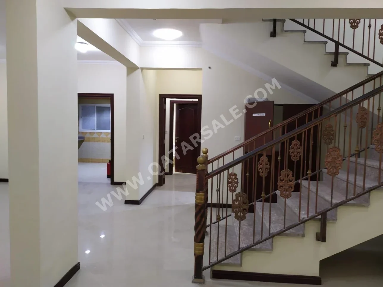 Compound  - Not Furnished  - Al Rayyan  - Abu Hamour  - 5 Bedrooms