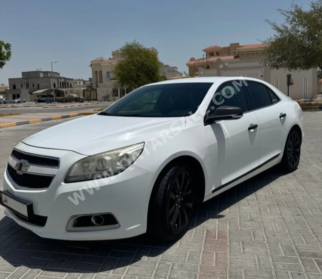 Chevrolet  Malibu  LS  2014  Automatic  146,000 Km  4 Cylinder  Rear Wheel Drive (RWD)  Sedan  White
