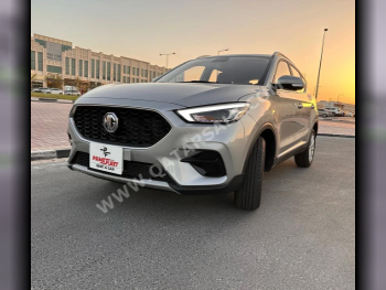 MG  ZS  4 Cylinder  SUV ( AWD )  Silver  2025