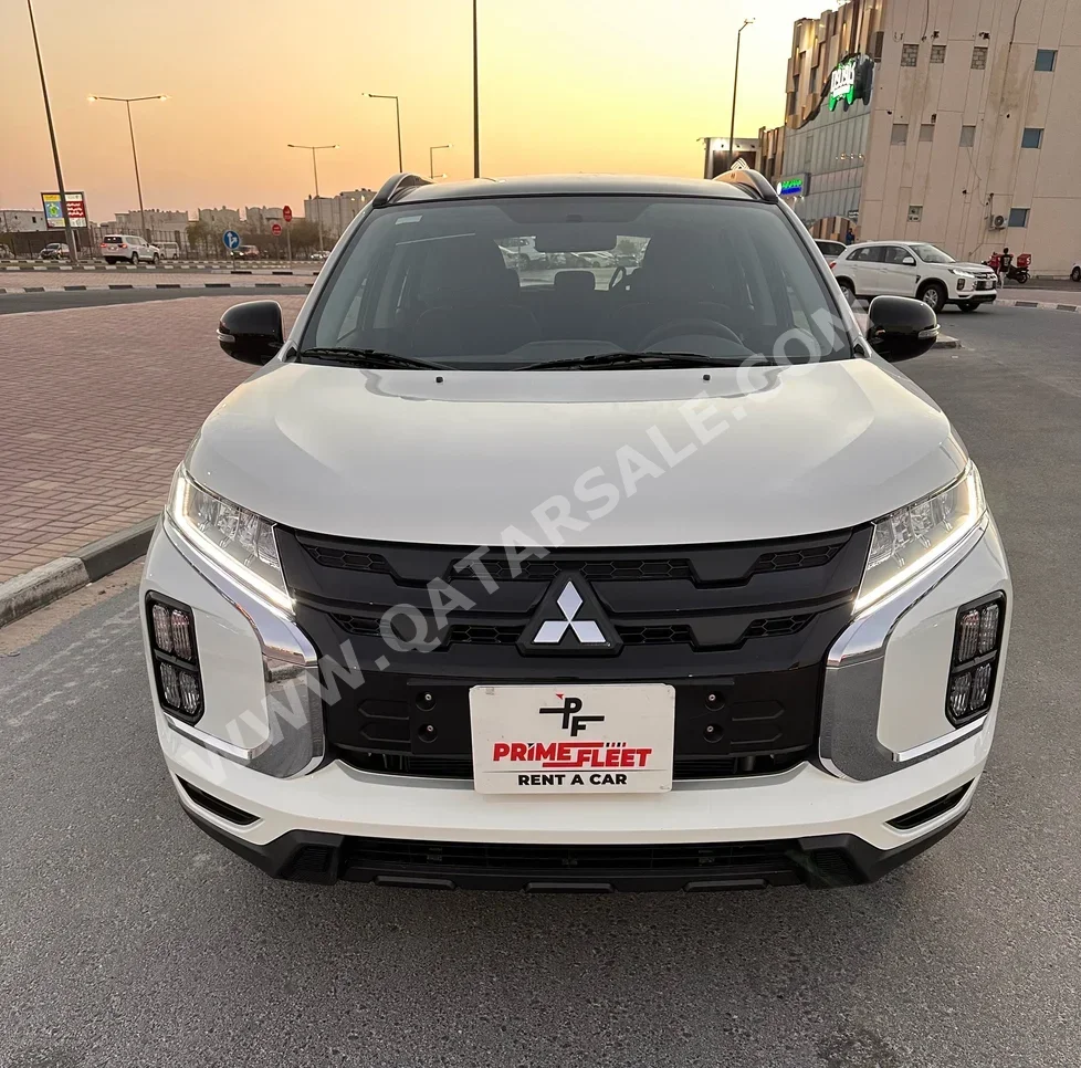 Mitsubishi  ASX  4 Cylinder  SUV ( AWD )  White  2025