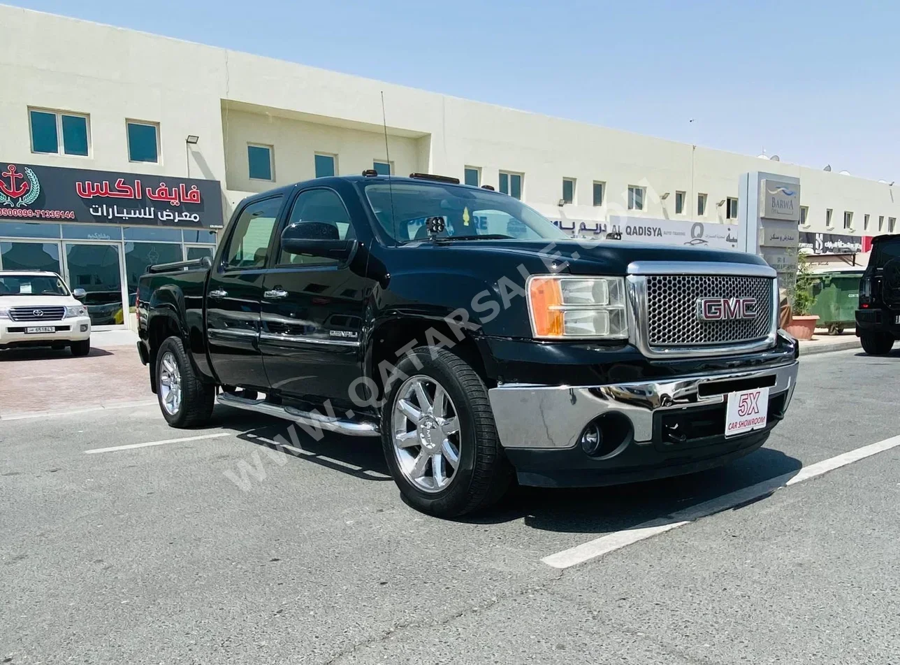 GMC  Denali NY  2012  Automatic  392,000 Km  8 Cylinder  Four Wheel Drive (4WD)  Pick Up  Black