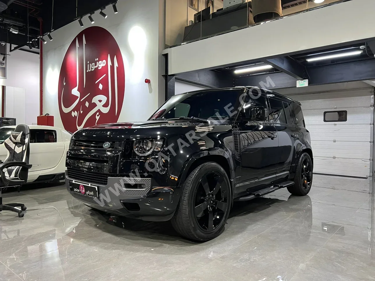 Land Rover  Defender  110 HSE  2023  Automatic  56,000 Km  6 Cylinder  Four Wheel Drive (4WD)  SUV  Black  With Warranty