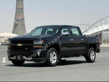 Chevrolet  Silverado  LT  2017  Automatic  132,000 Km  8 Cylinder  Four Wheel Drive (4WD)  Pick Up  Black