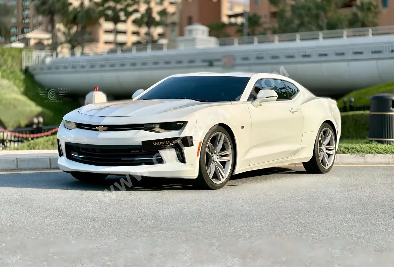 Chevrolet  Camaro  2018  Automatic  172,000 Km  6 Cylinder  Rear Wheel Drive (RWD)  Coupe / Sport  White