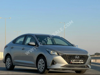 Hyundai  Accent  2022  Automatic  68,000 Km  4 Cylinder  Front Wheel Drive (FWD)  Sedan  Silver