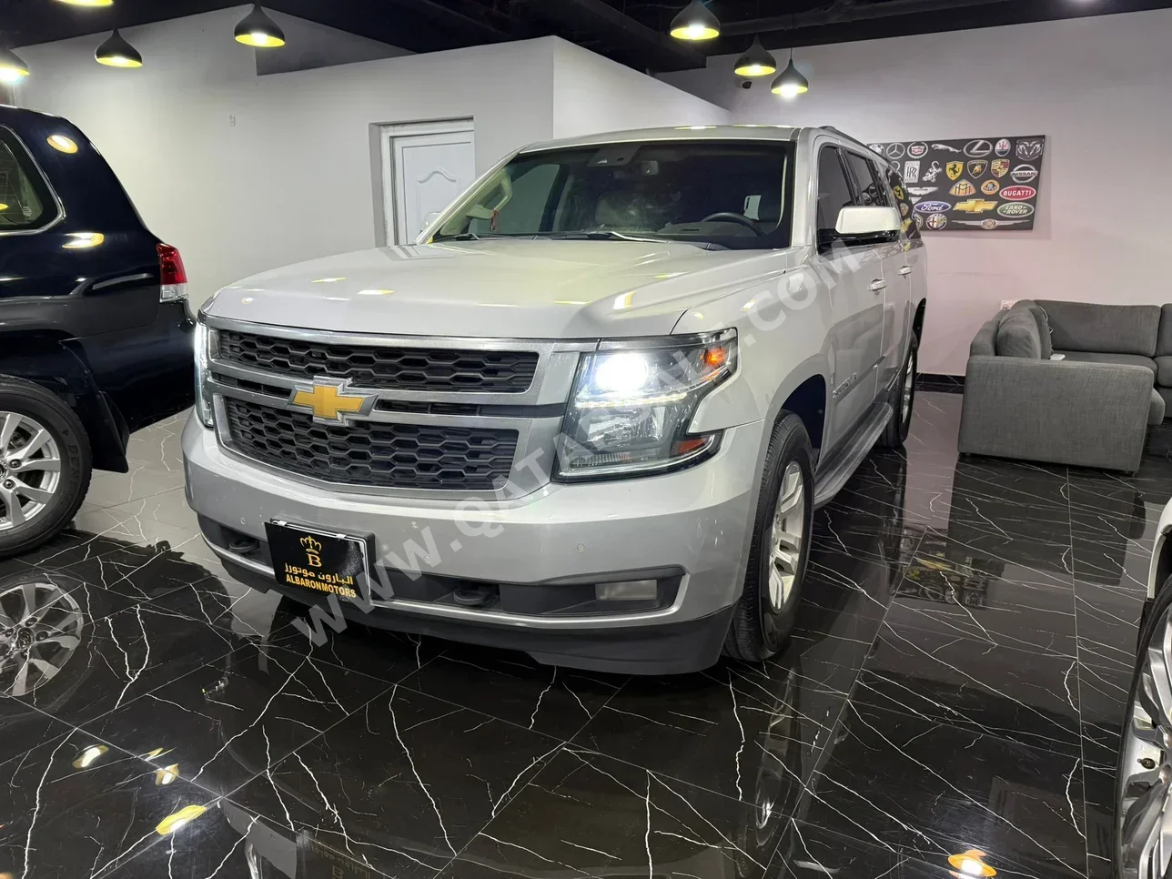 Chevrolet  Suburban  LT  2018  Automatic  239,000 Km  8 Cylinder  Four Wheel Drive (4WD)  SUV  Silver