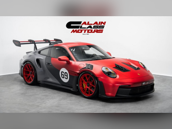 بورش  911  جي تي 3 ار اس  2025  اوتوماتيك  60 كم  6 سلندر  دفع خلفي  كوبيه \ سبورت  أحمر ورمادي