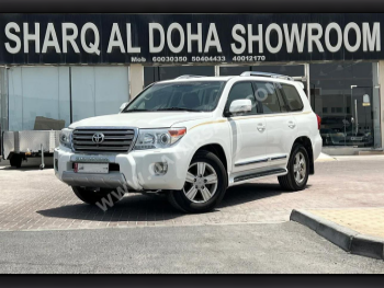 Toyota  Land Cruiser  VXR  2015  Automatic  370,000 Km  8 Cylinder  Four Wheel Drive (4WD)  SUV  White