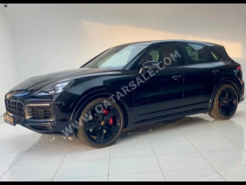Porsche  Cayenne  GTS  2021  Automatic  47,000 Km  8 Cylinder  Four Wheel Drive (4WD)  SUV  Black Matte