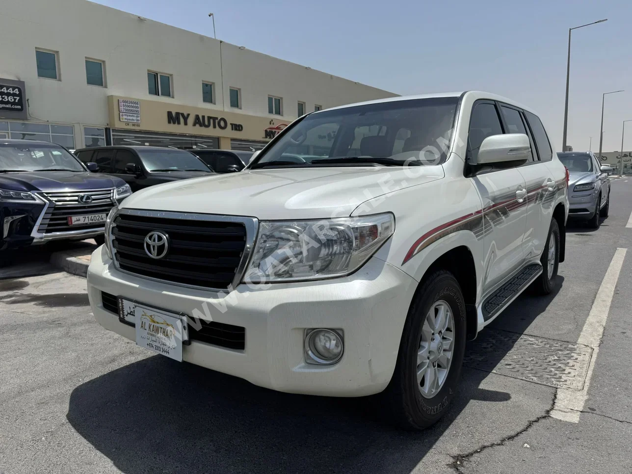 Toyota  Land Cruiser  GX  2013  Automatic  98,000 Km  6 Cylinder  Four Wheel Drive (4WD)  SUV  White