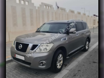 Nissan  Patrol  SE  2012  Automatic  309,000 Km  8 Cylinder  Four Wheel Drive (4WD)  SUV  Gray