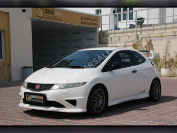 Honda  Civic  R Type  2010  Manual  79,000 Km  4 Cylinder  Front Wheel Drive (FWD)  Coupe / Sport  White
