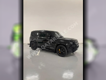Land Rover  Defender  110 HSE  2022  Automatic  50,000 Km  6 Cylinder  Four Wheel Drive (4WD)  SUV  Black  With Warranty