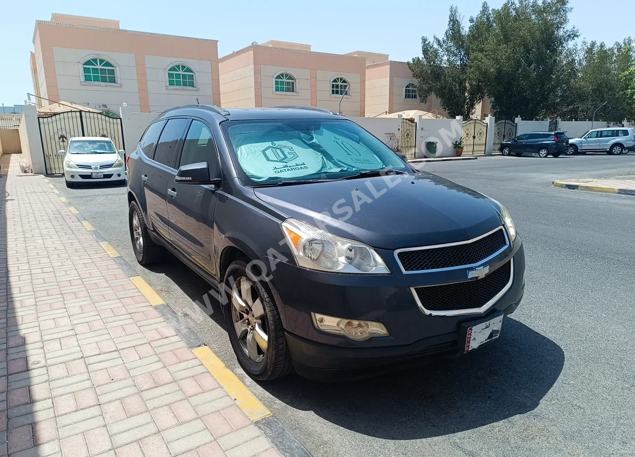 Chevrolet  Traverse  LT  2011  Automatic  161,730 Km  6 Cylinder  Four Wheel Drive (4WD)  SUV  Gray