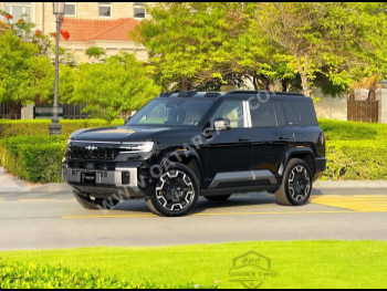 BYD  Leopard 8  2025  Automatic  0 Km  4 Cylinder  Four Wheel Drive (4WD)  SUV  Black  With Warranty