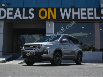 Chevrolet  Captiva  2023  Automatic  34,000 Km  4 Cylinder  Front Wheel Drive (FWD)  SUV  Gray  With Warranty