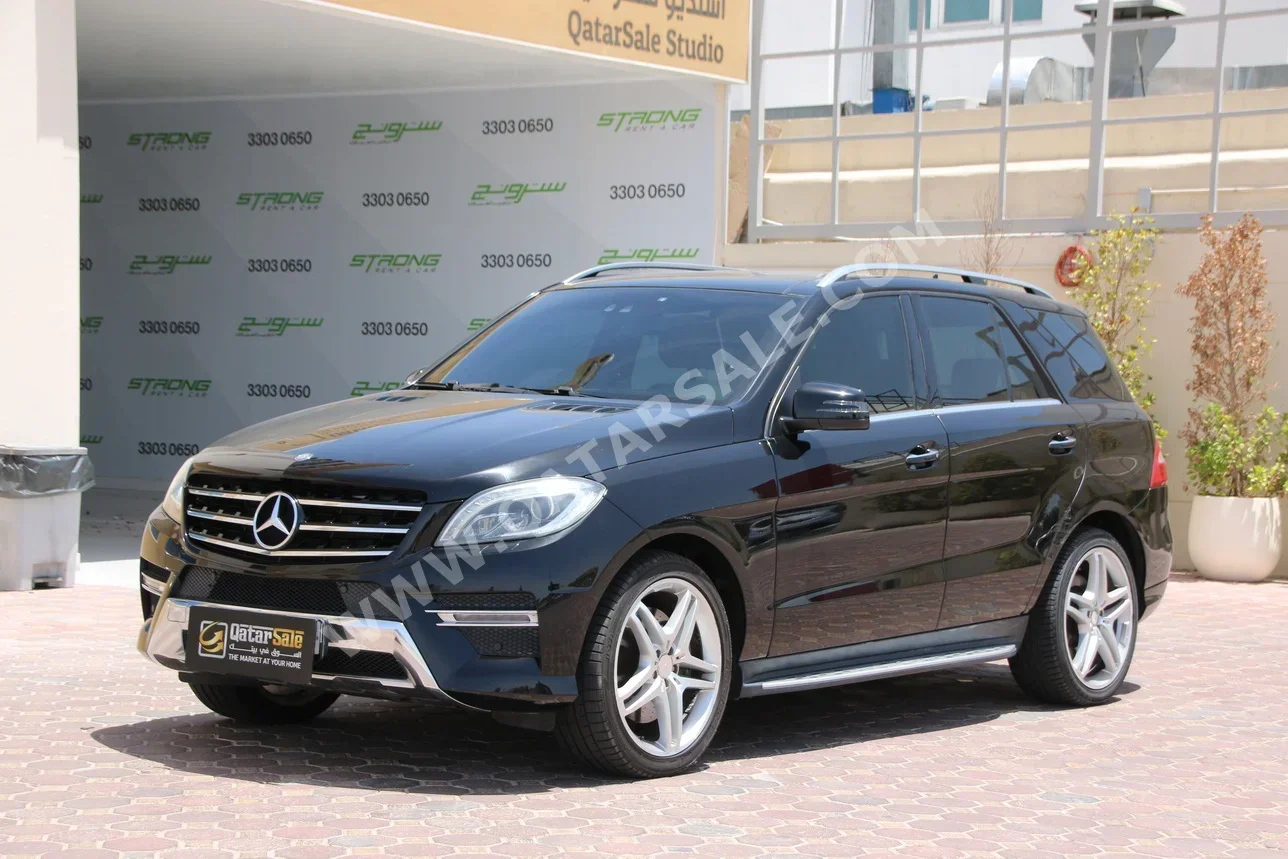 Mercedes-Benz ML 500 2013 Automatic 147,000 Km 8 Cylinder Four Wheel Drive (4WD) SUV Black