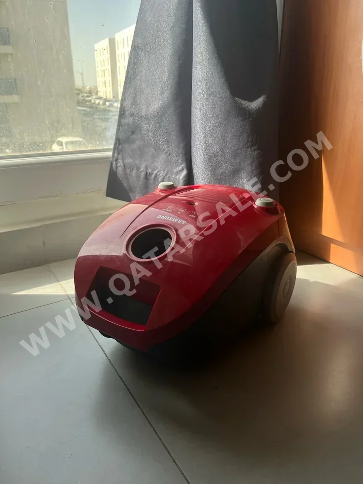 سامسونج  أحمر  الصين  وزن خفيف  حقائب الفراغ متضمنة \  مكنسة كهربائية  2020