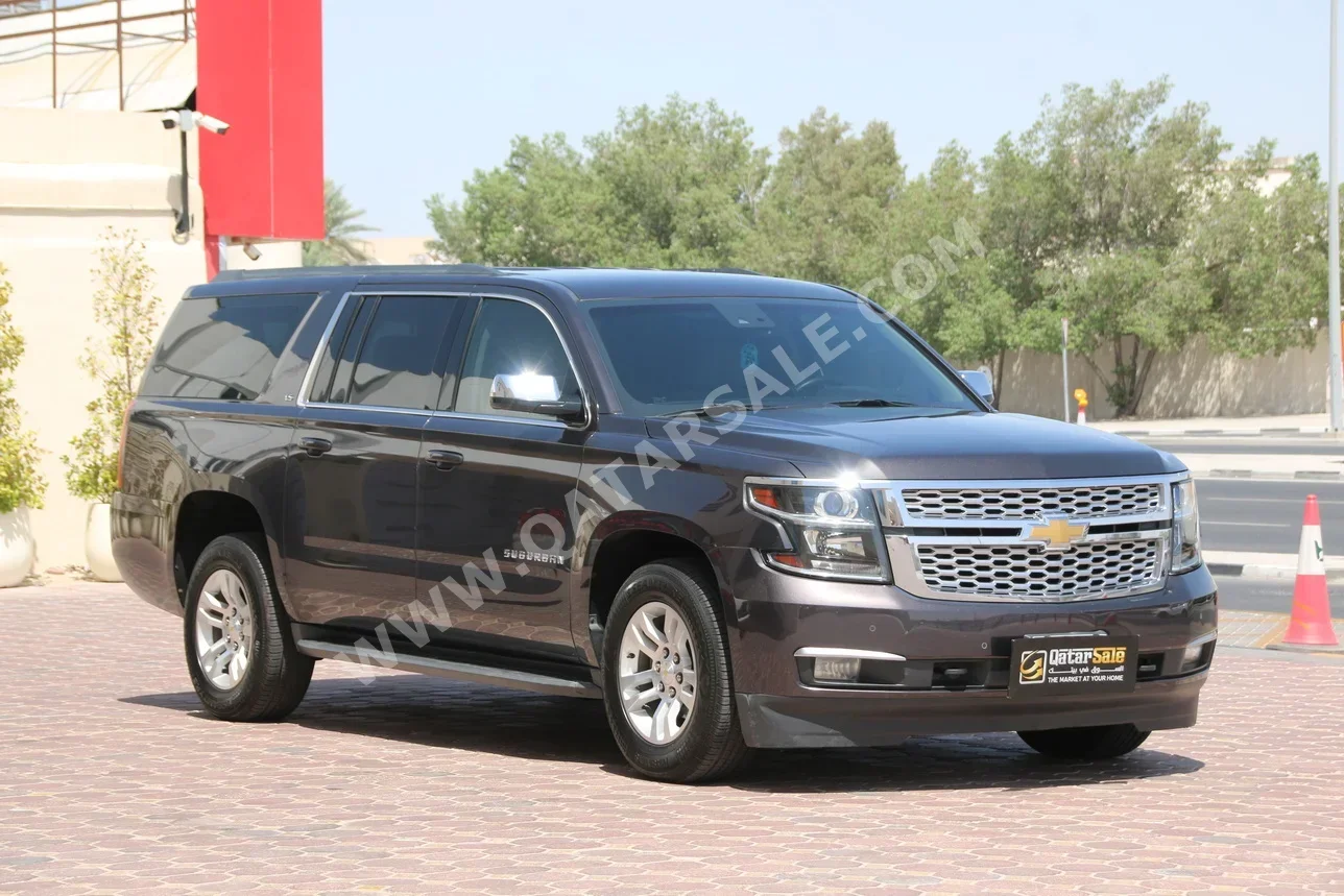 Chevrolet  Suburban  LS  2015  Automatic  309,000 Km  8 Cylinder  Four Wheel Drive (4WD)  SUV  Gray