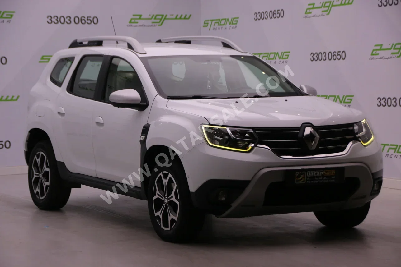 Renault  Duster  2019  Automatic  76,000 Km  4 Cylinder  Front Wheel Drive (FWD)  SUV  White  With Warranty