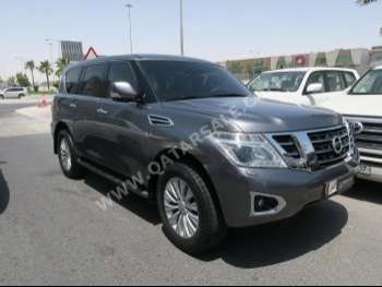 Nissan  Patrol  LE  2014  Automatic  212,000 Km  8 Cylinder  Four Wheel Drive (4WD)  SUV  Gray