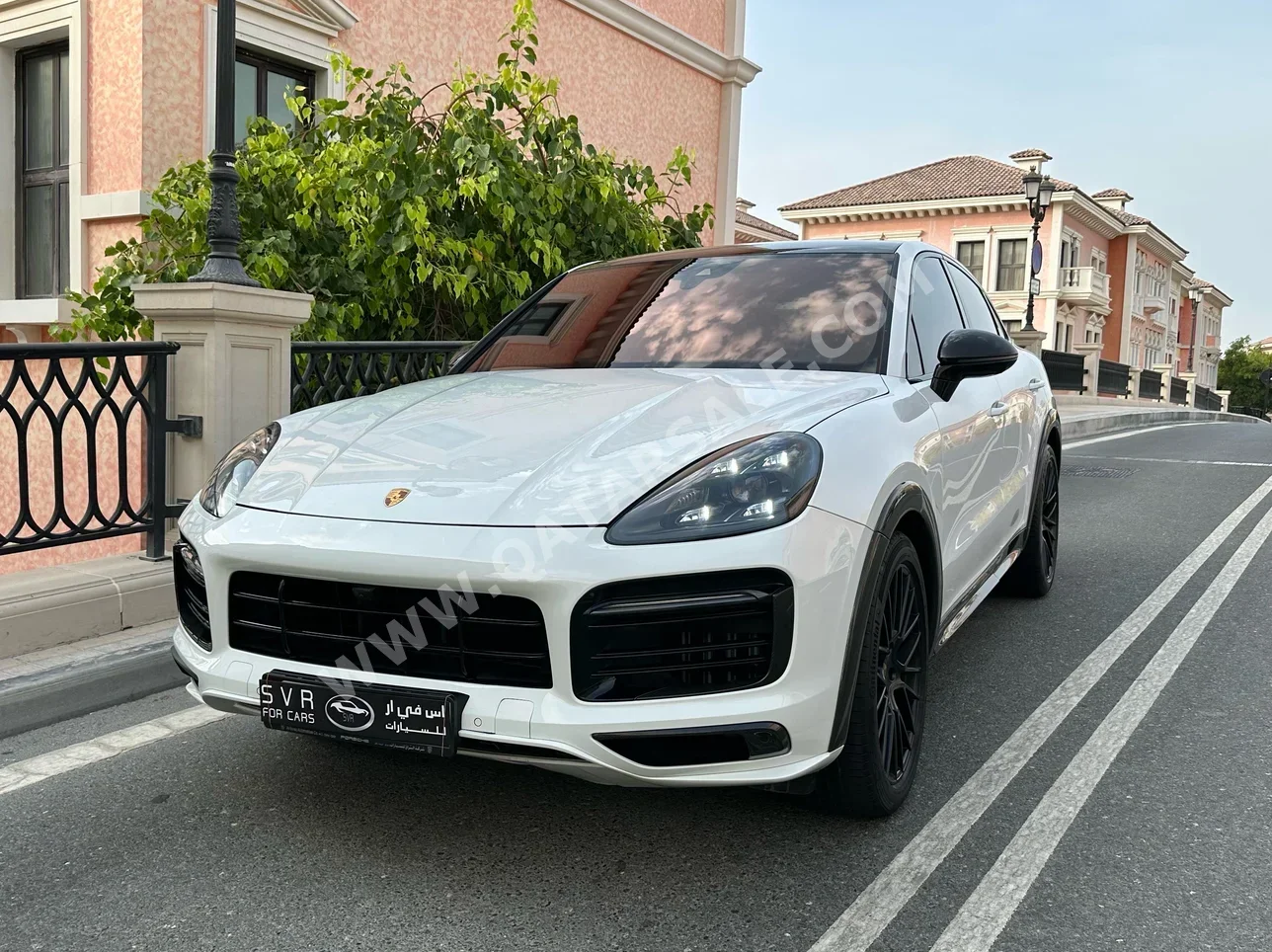 Porsche  Cayenne GTS  8 Cylinder  SUV 4x4  White  2022