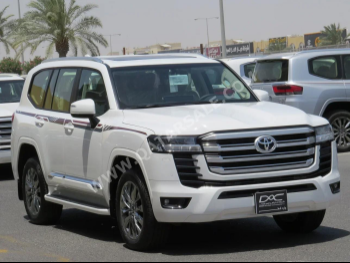 Toyota  Land Cruiser  GXR Twin Turbo  2025  Automatic  0 Km  6 Cylinder  Four Wheel Drive (4WD)  SUV  White  With Warranty