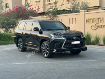 لكزس  ال اكس  570 اس بلاك ايديشن  2021  اوتوماتيك  130,000 كم  8 سلندر  دفع رباعي  اس يو في  أسود