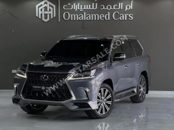 لكزس  ال اكس  570  2020  اوتوماتيك  72,000 كم  8 سلندر  دفع رباعي  اس يو في  رمادي