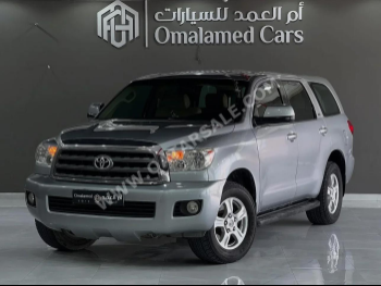 تويوتا  سكويا  2011  اوتوماتيك  330,000 كم  8 سلندر  دفع رباعي  اس يو في  رمادي