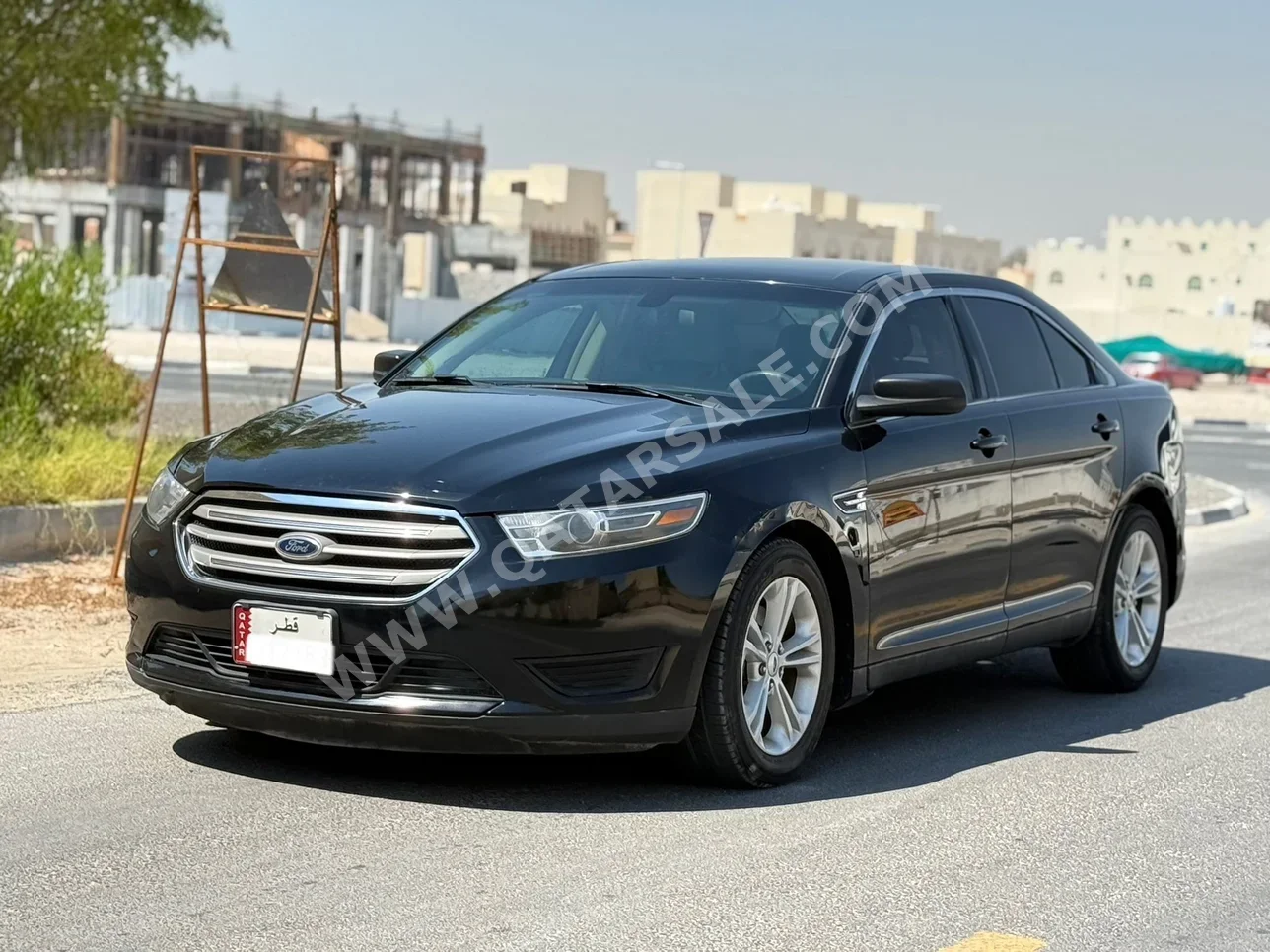 Ford  Taurus  2016  Automatic  111,000 Km  6 Cylinder  Rear Wheel Drive (RWD)  Sedan  Black